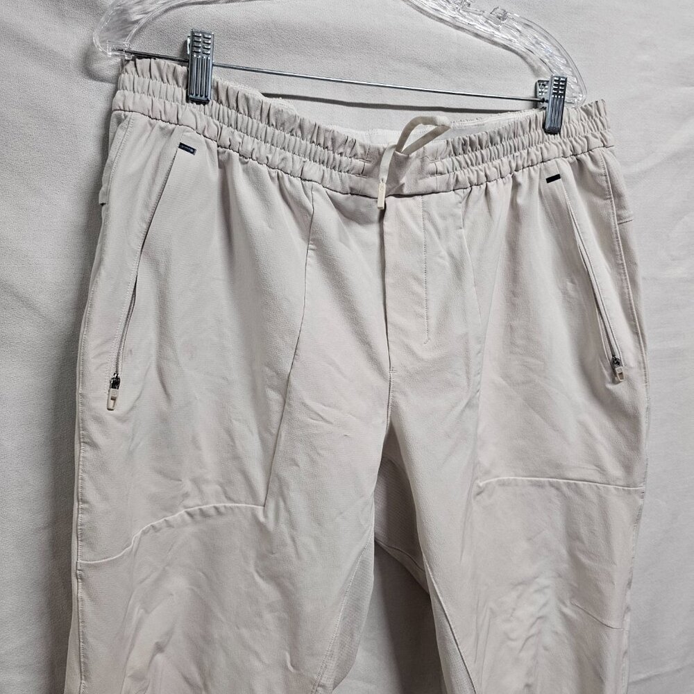 Lululemon License To Train Pant 30" Men's Pants Size XXL - Picture 4 of 16